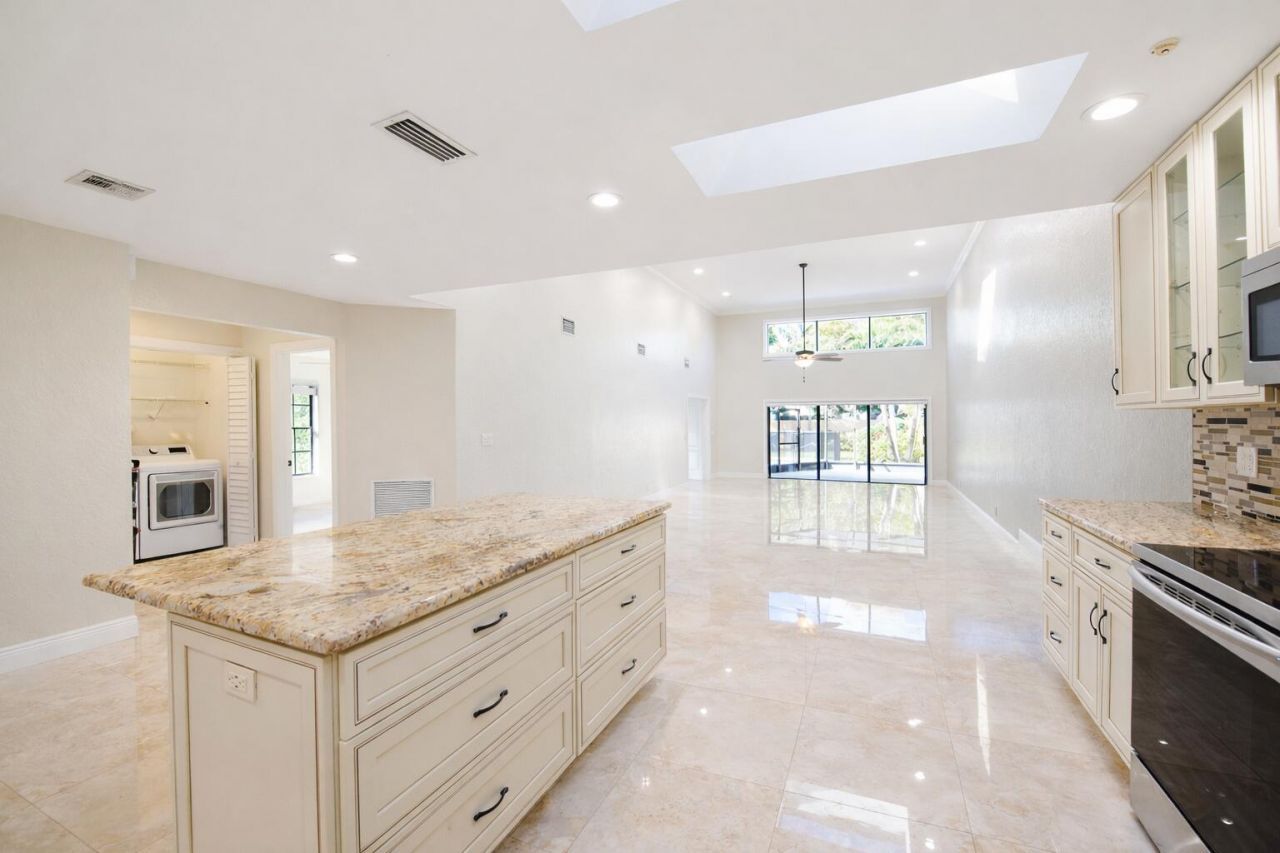 9044 Villa Portofino Circle, Boca Raton, FL 33496 Photo