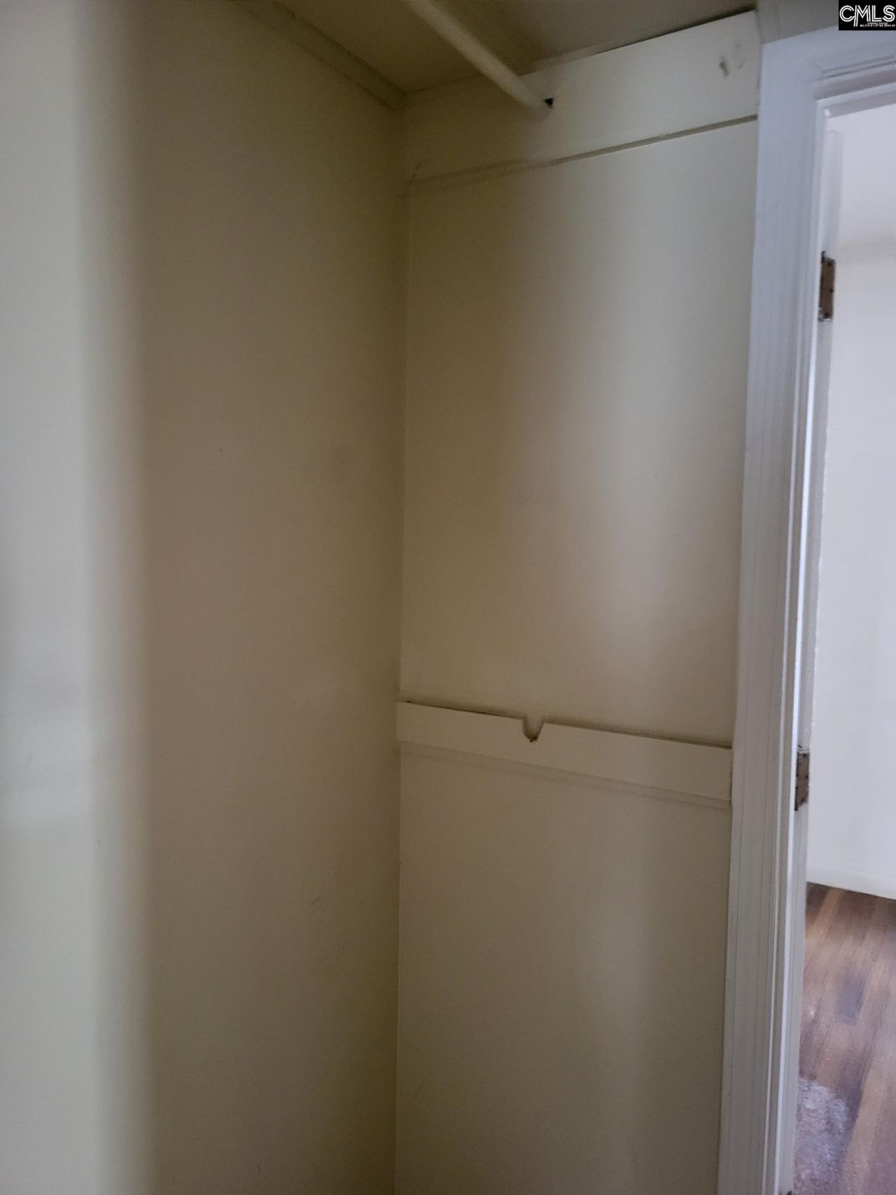 7029 Sprott Street  Photo 11