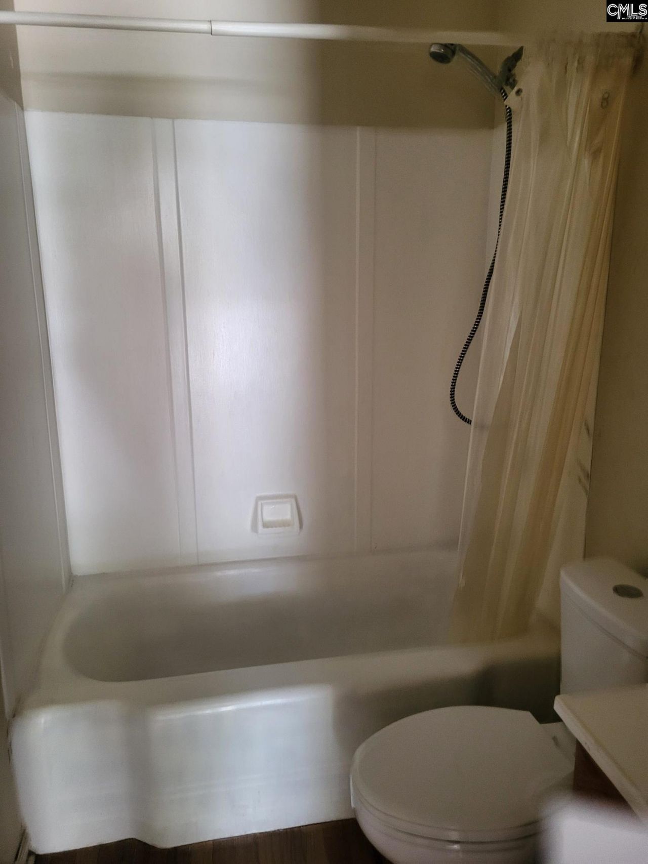 7029 Sprott Street  Photo 13