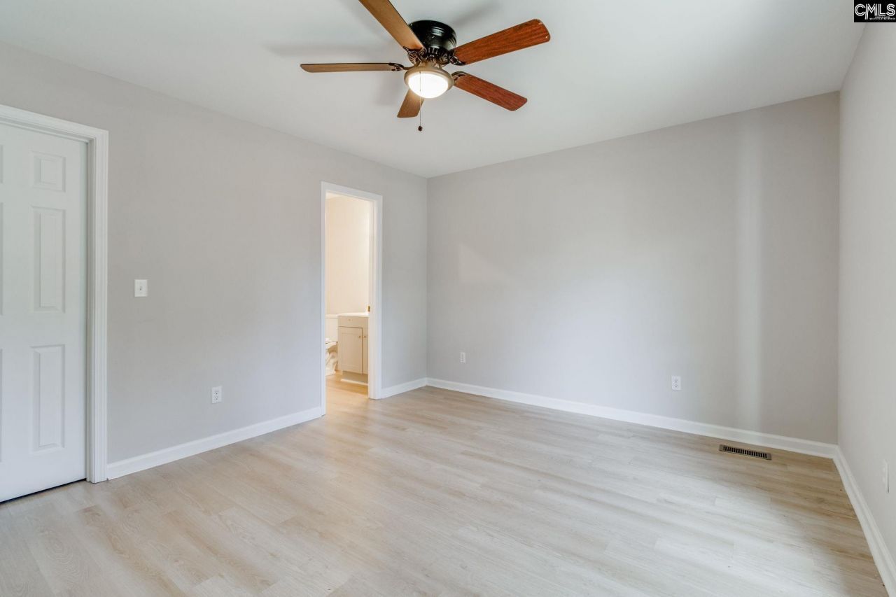 27 Westgrove Court Photo 9