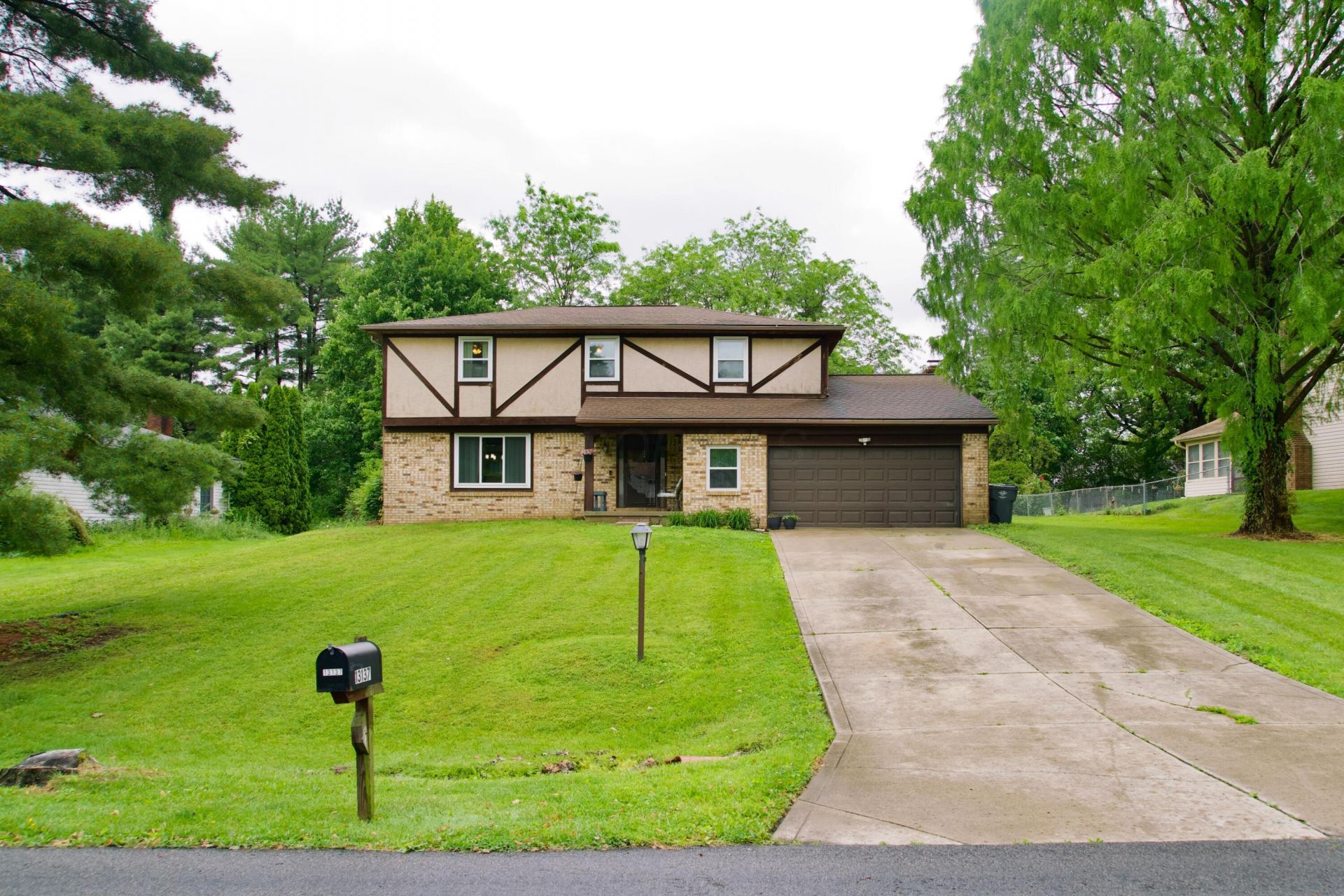 13137 E Crosset Hill Drive, Pickerington, OH 43147 Main Photo