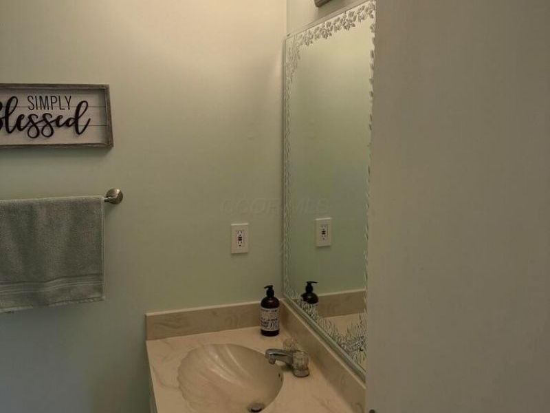 13137 E Crosset Hill Drive , Pickerington, OH 43147 Photo 16