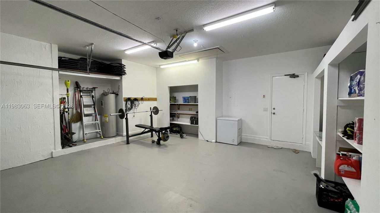 11581 SW 10th Ct, Pembroke Pines, FL 33025 Photo