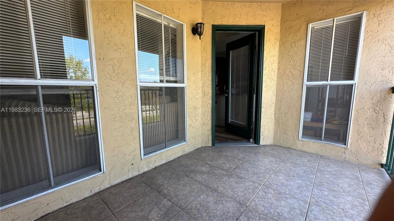 977 Riverside Dr , Unit 237, Coral Springs, FL 33071 Photo