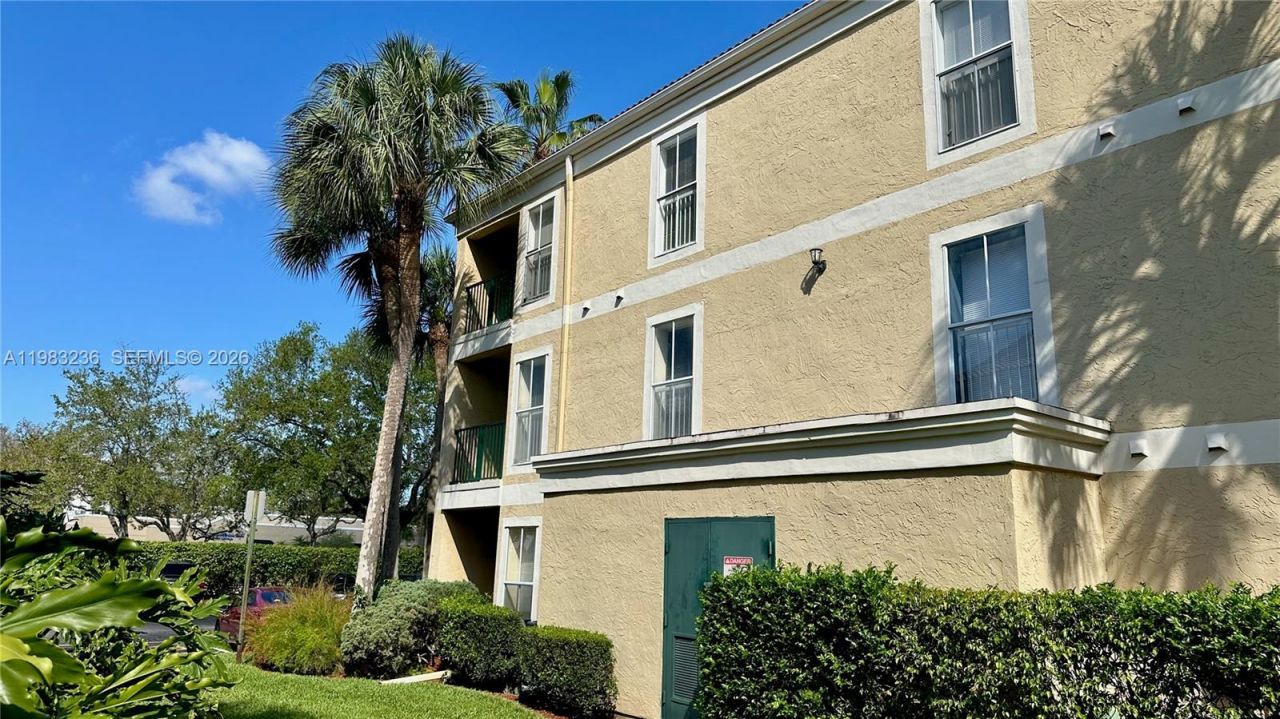 977 Riverside Dr , Unit 237, Coral Springs, FL 33071 Photo