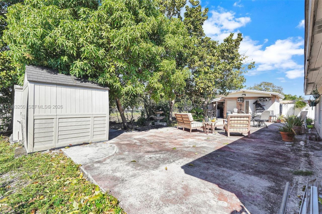 19050 SW 125th Ave, Miami, FL 33177 Photo