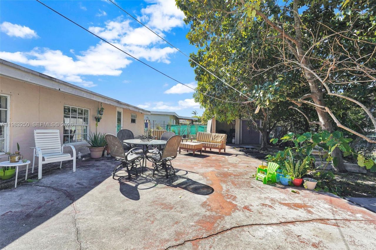 19050 SW 125th Ave, Miami, FL 33177 Photo