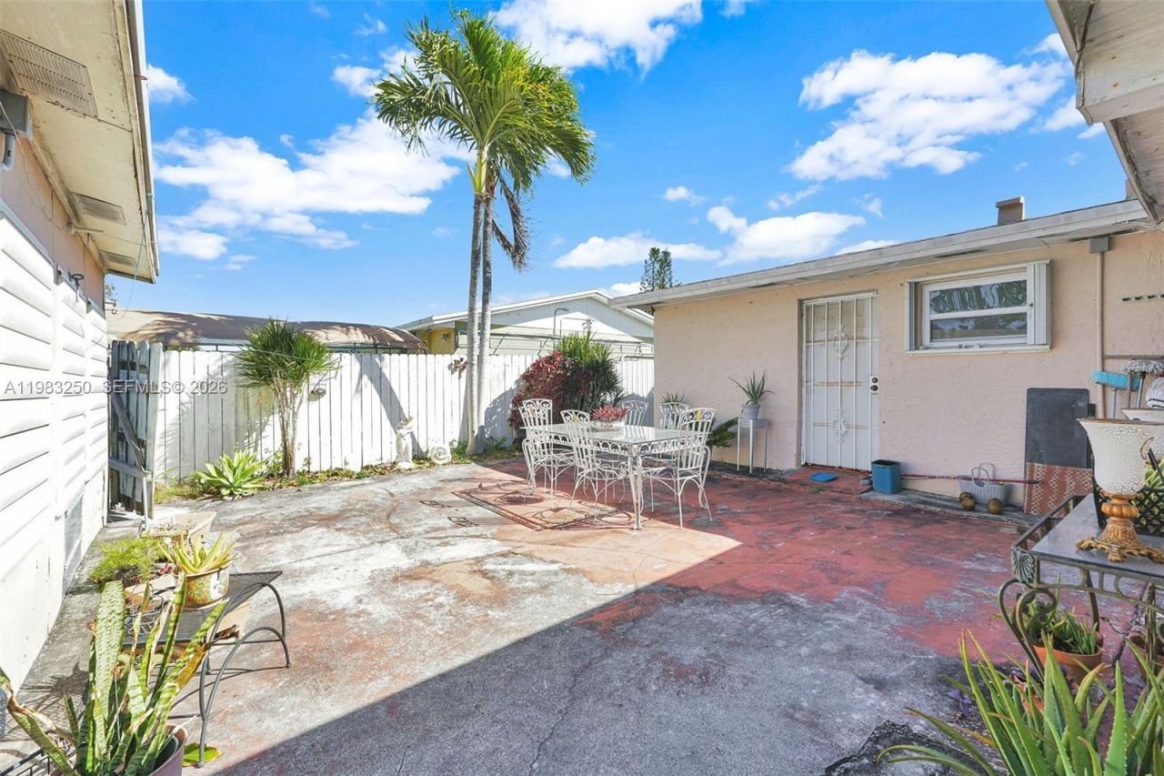 19050 SW 125th Ave, Miami, FL 33177 Photo