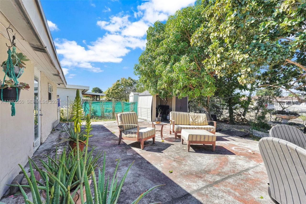 19050 SW 125th Ave, Miami, FL 33177 Photo