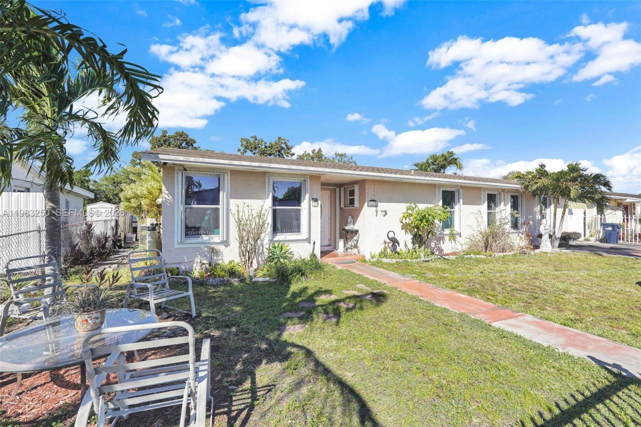 19050 SW 125th Ave, Miami, FL 33177 Photo