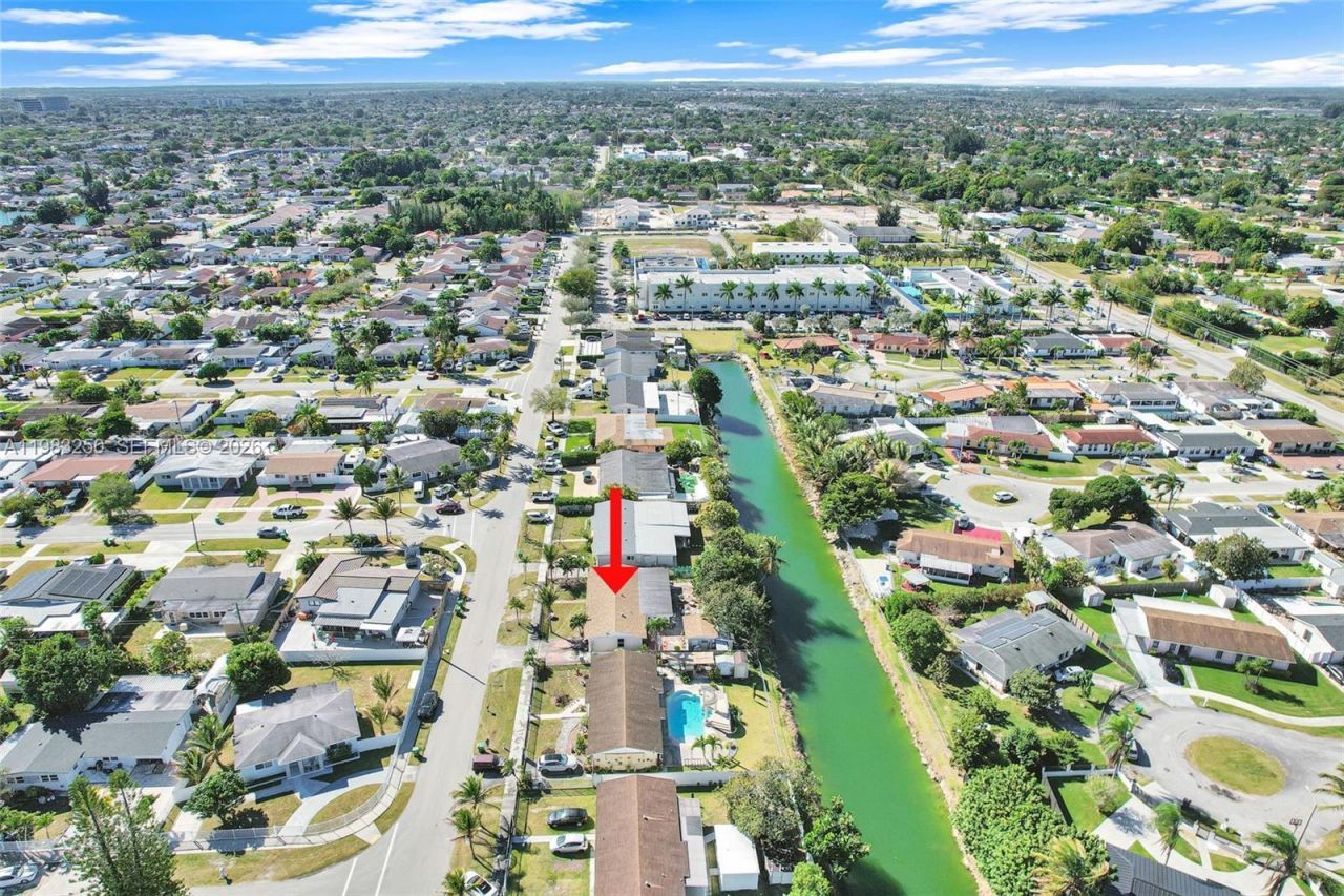 19050 SW 125th Ave, Miami, FL 33177 Photo