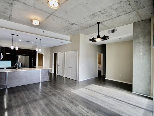 700 12th Ave S, Unit 807, Nashville, TN 37203