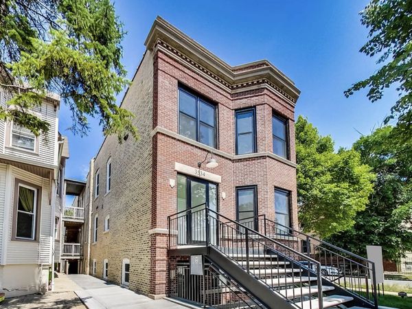 3534 W Wrightwood Avenue , Unit 1F, Chicago, IL 60647
