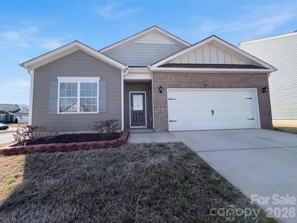 155 Scotsway Court, Troutman, NC 28166