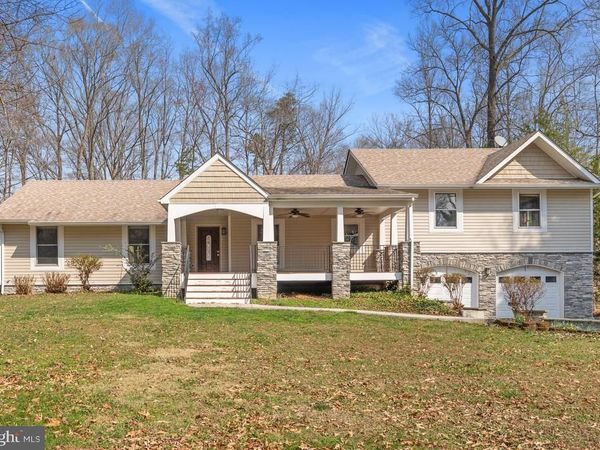 215 LAKEWOOD LANDING DRIVE , BUMPASS, VA 23024
