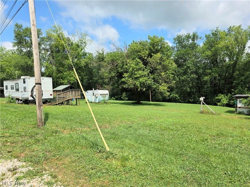 99 E Apple Blossom Way, Elizabeth, WV 26143 Photo 18