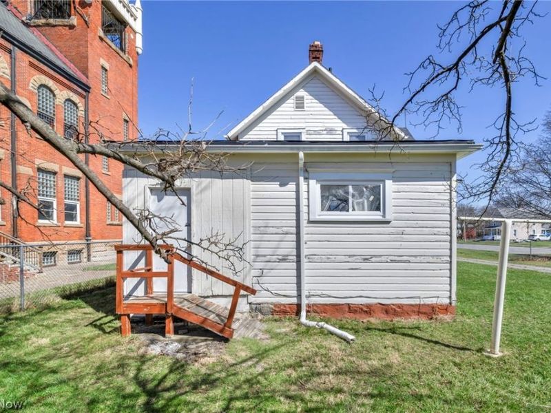 1552 Reid Avenue, Lorain, OH 44052 Photo 30