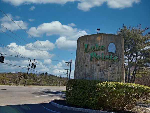 92 Gauguin Court, Unit 92, Middle Island, NY 11953