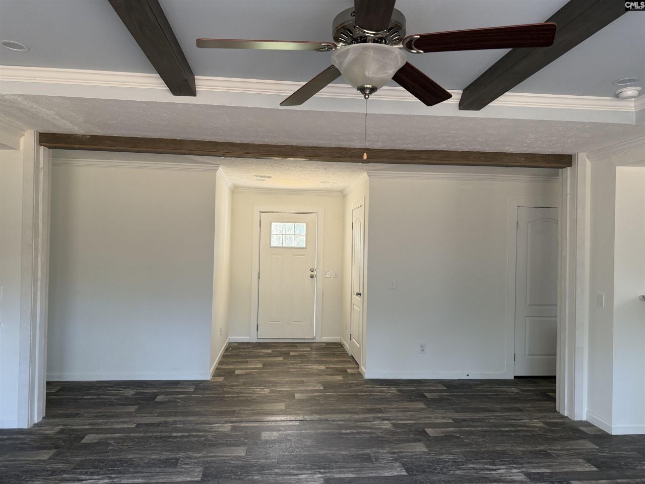 7533 Old Number Six Highway  Photo 17