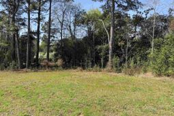 7533 Old Number Six Highway  photo 4