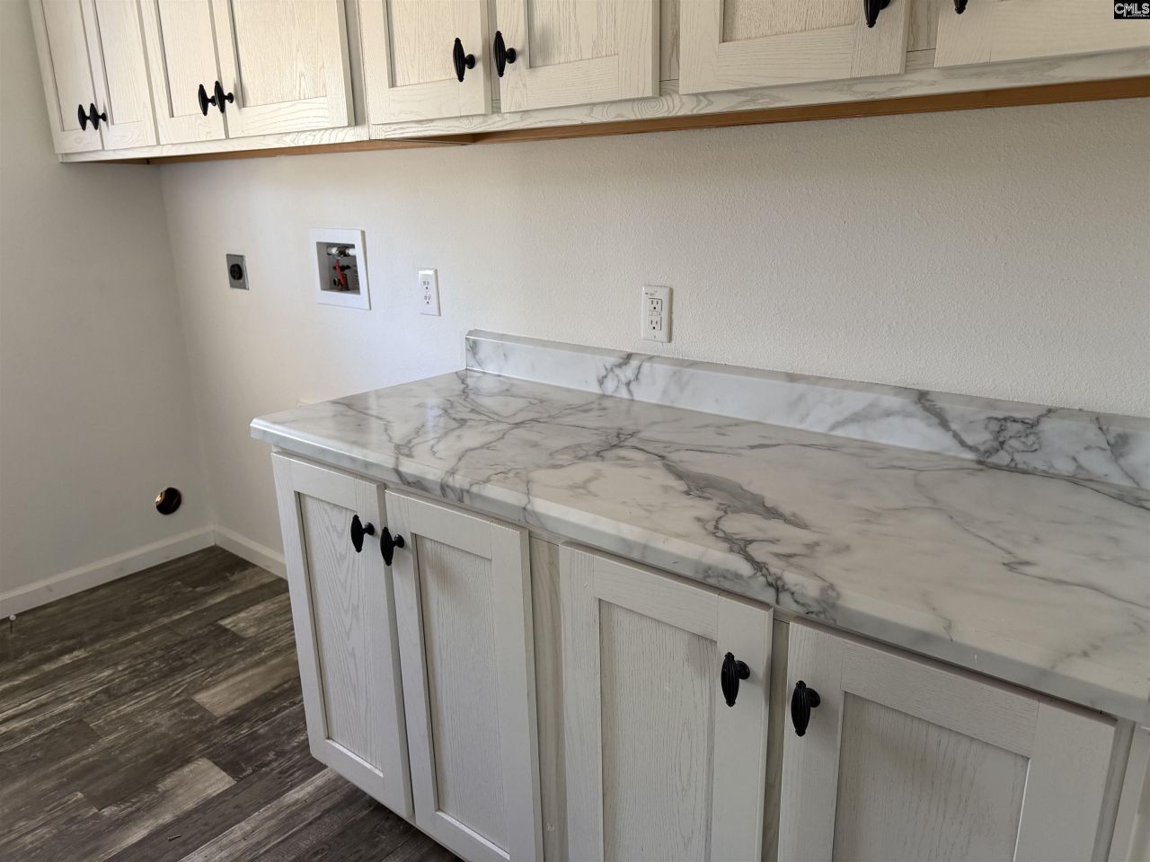 7533 Old Number Six Highway  Photo 30