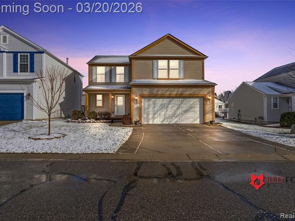 5035 Meadow Crest Circle, Grand Blanc Twp, MI 48442