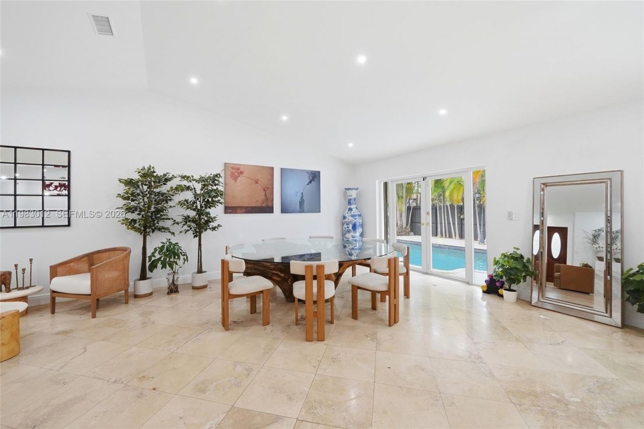 12715 SW 96th Ter , Miami, FL 33186 Photo