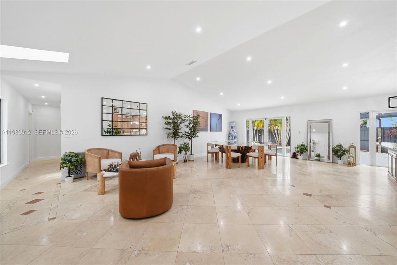 12715 SW 96th Ter , Miami, FL 33186 Photo