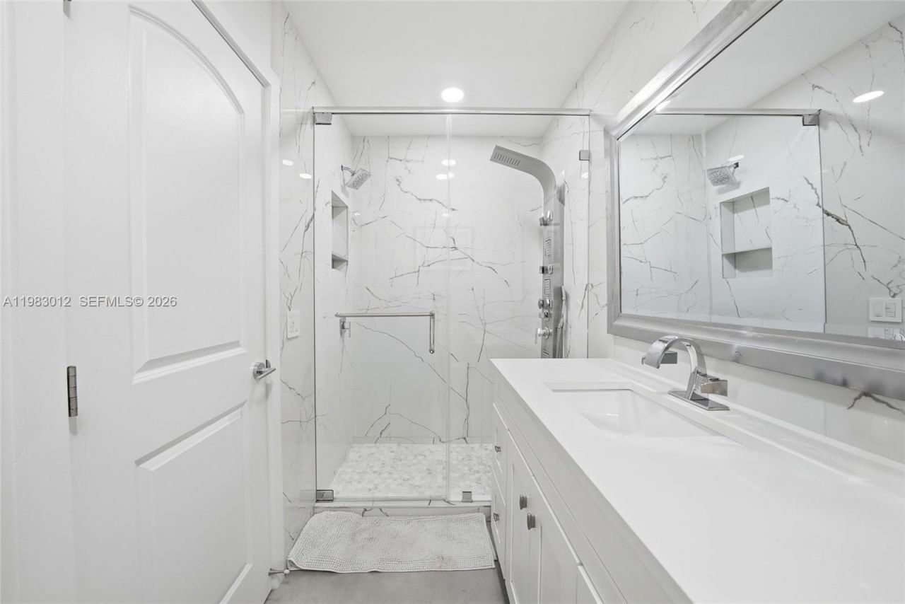 12715 SW 96th Ter , Miami, FL 33186 Photo