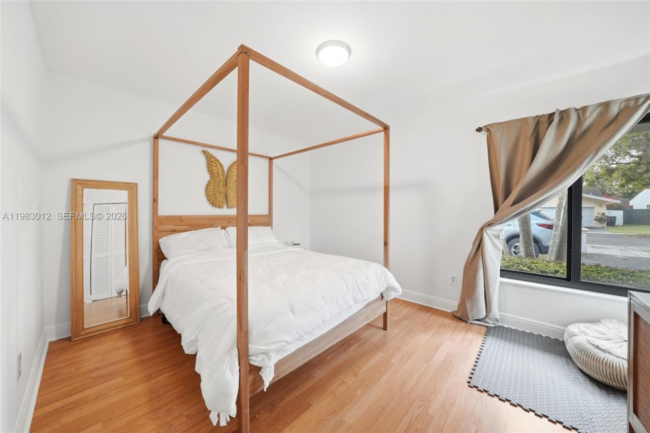 12715 SW 96th Ter , Miami, FL 33186 Photo