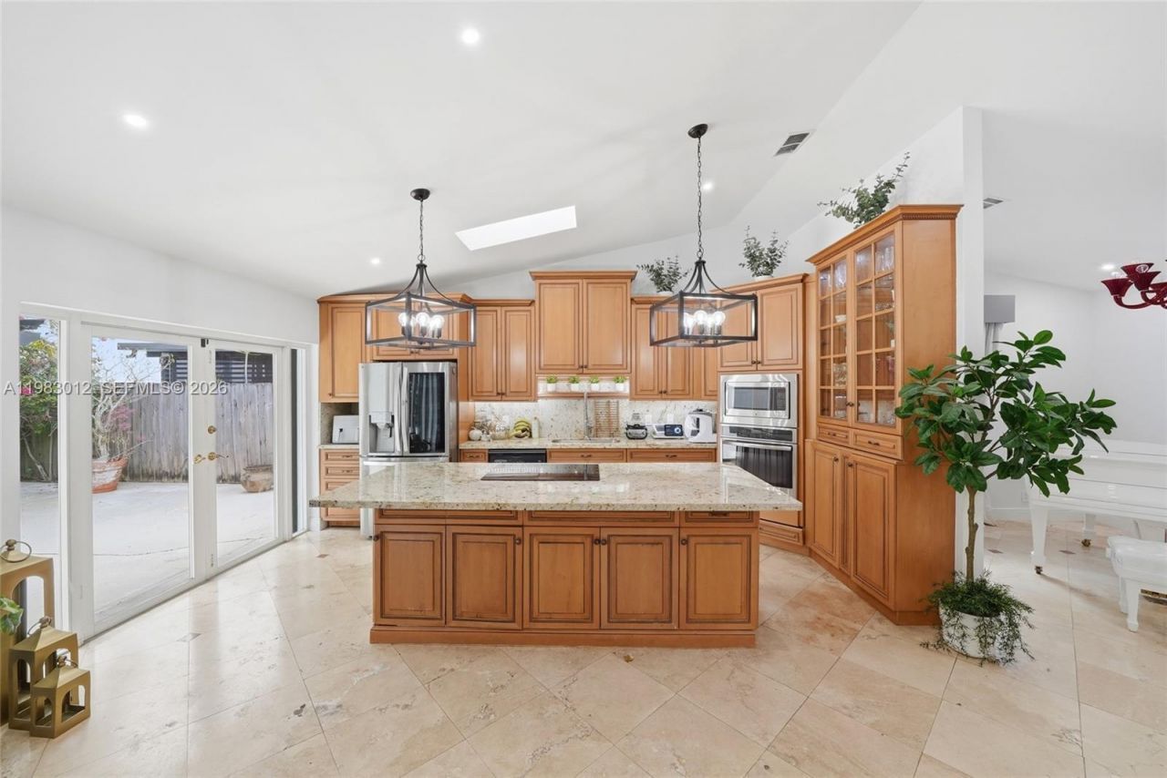 12715 SW 96th Ter , Miami, FL 33186 Photo