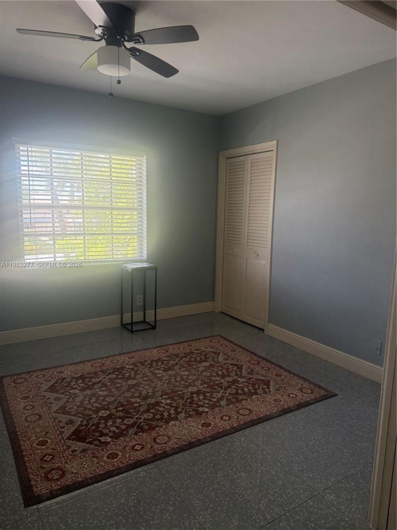 1050 Atlantic Shores Blvd, Unit 211, Hallandale Beach, FL 33009 Photo
