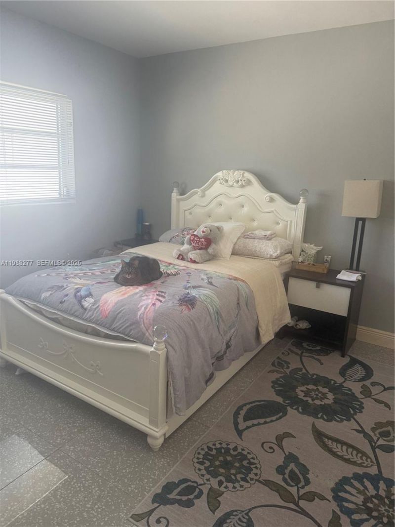 1050 Atlantic Shores Blvd, Unit 211, Hallandale Beach, FL 33009 Photo