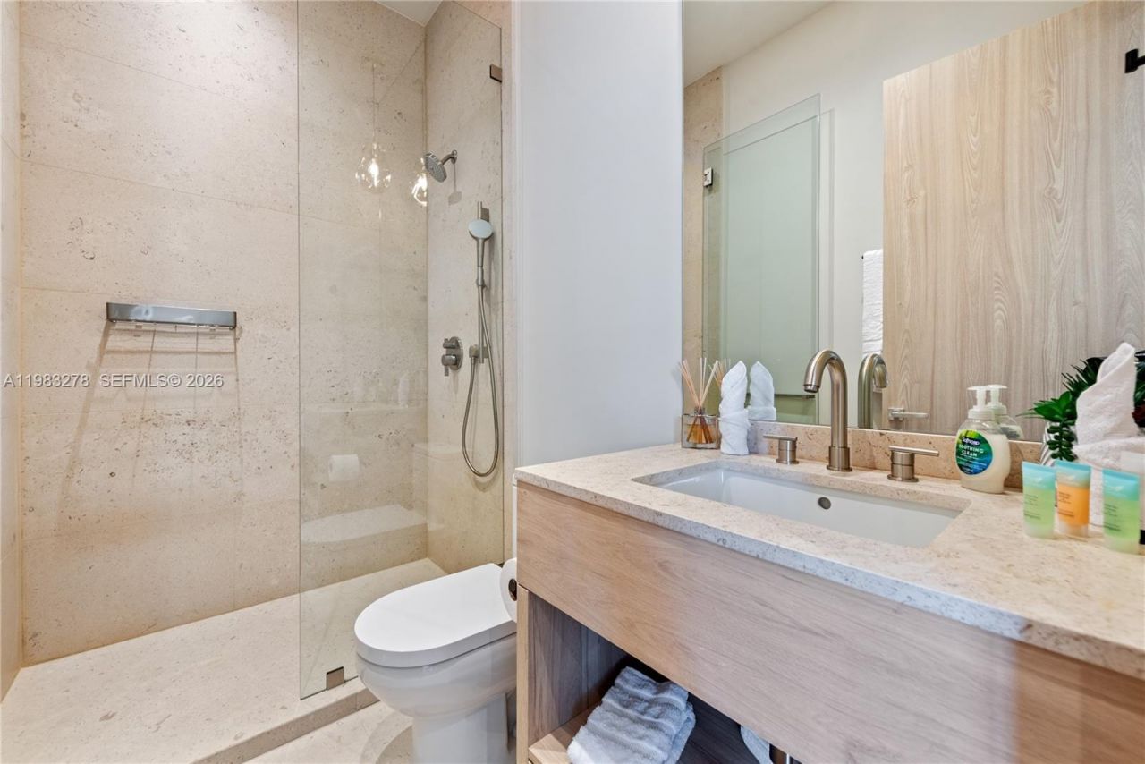 1200 NE 87th St, Miami, FL 33138 Photo