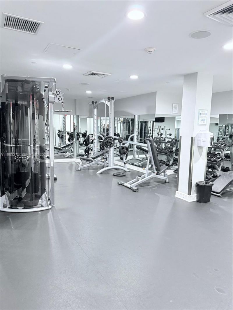 1250 S Miami Ave , Unit 1803, Miami, FL 33130 Photo