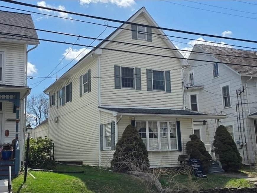 432 Fairview Street, Coopersburg, PA 18036 Main Photo