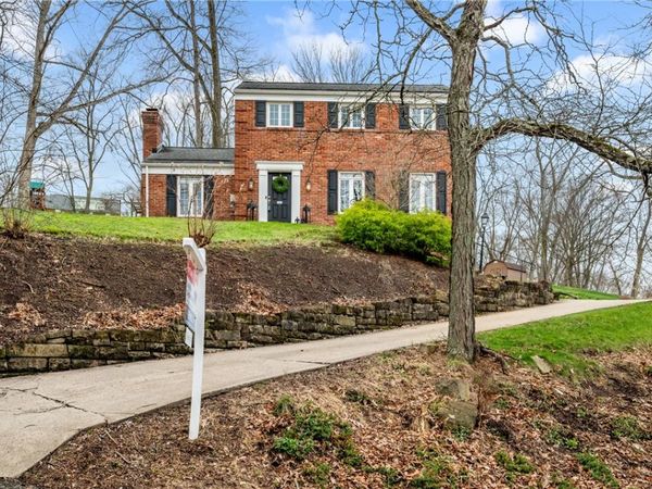 181 E Highland Dr, McMurray, PA 15317