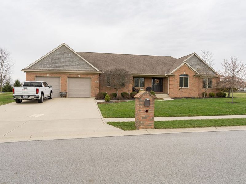 1843 Westlake Drive, Sidney, OH 45365 Photo 2