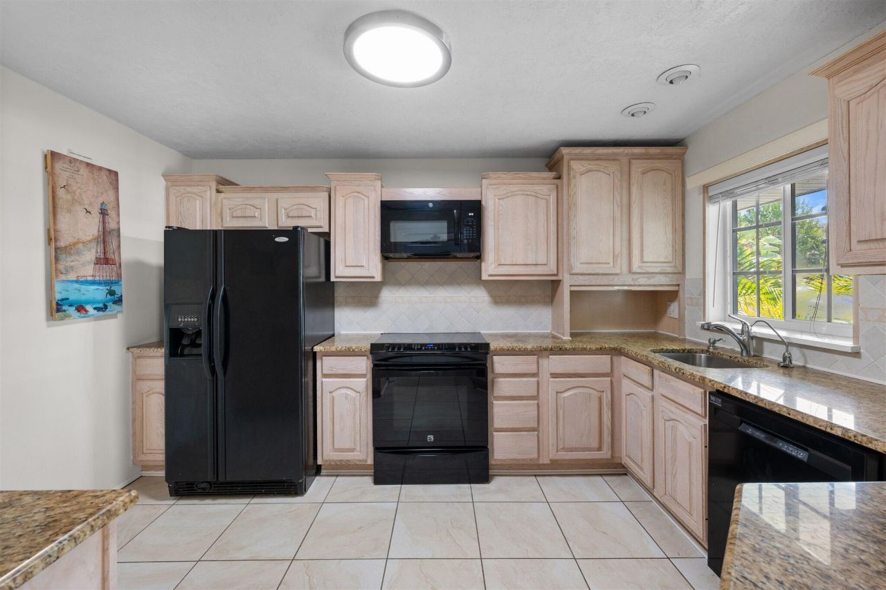 11295 3rd Avenue Gulf, Marathon, FL 33050 Photo