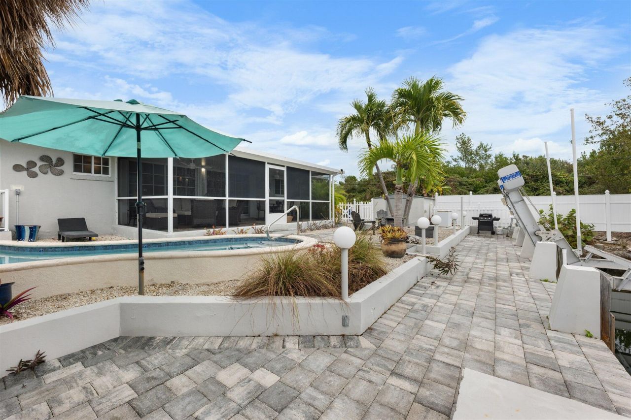 11295 3rd Avenue Gulf, Marathon, FL 33050 Photo