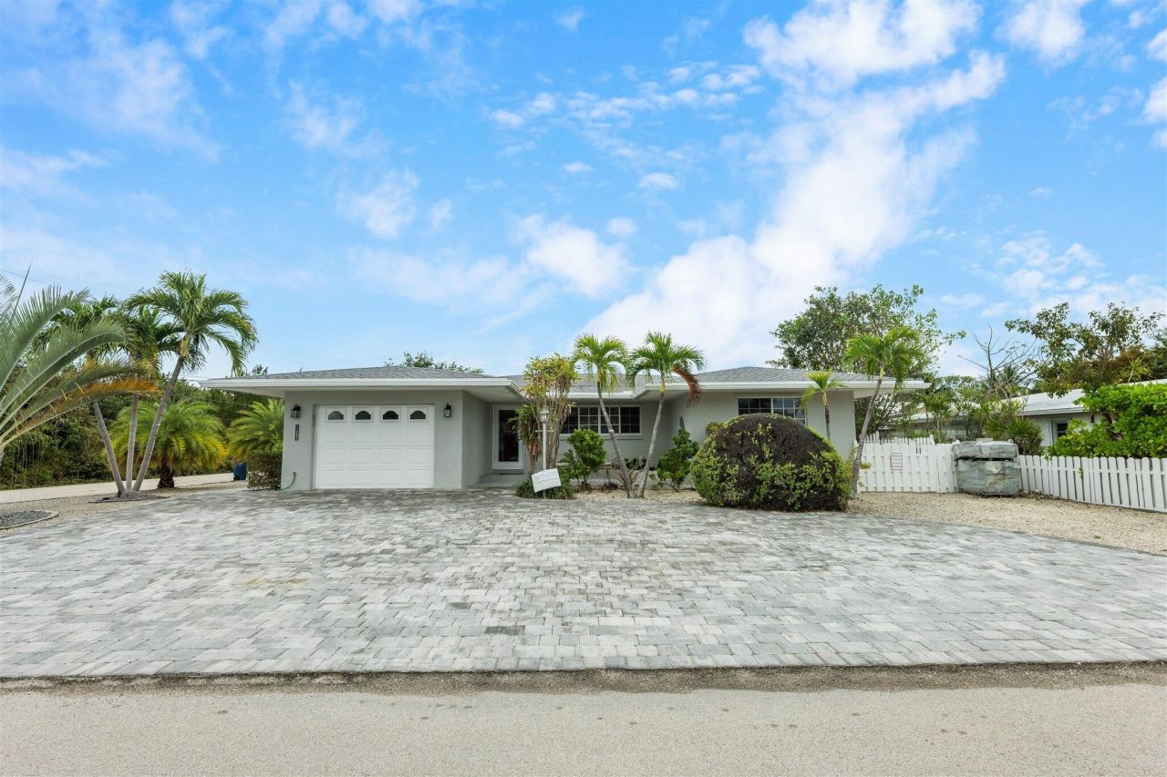 11295 3rd Avenue Gulf, Marathon, FL 33050 Photo