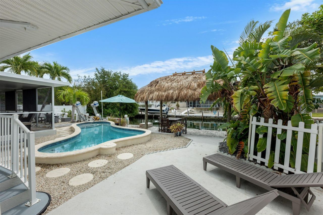 11295 3rd Avenue Gulf, Marathon, FL 33050 Photo