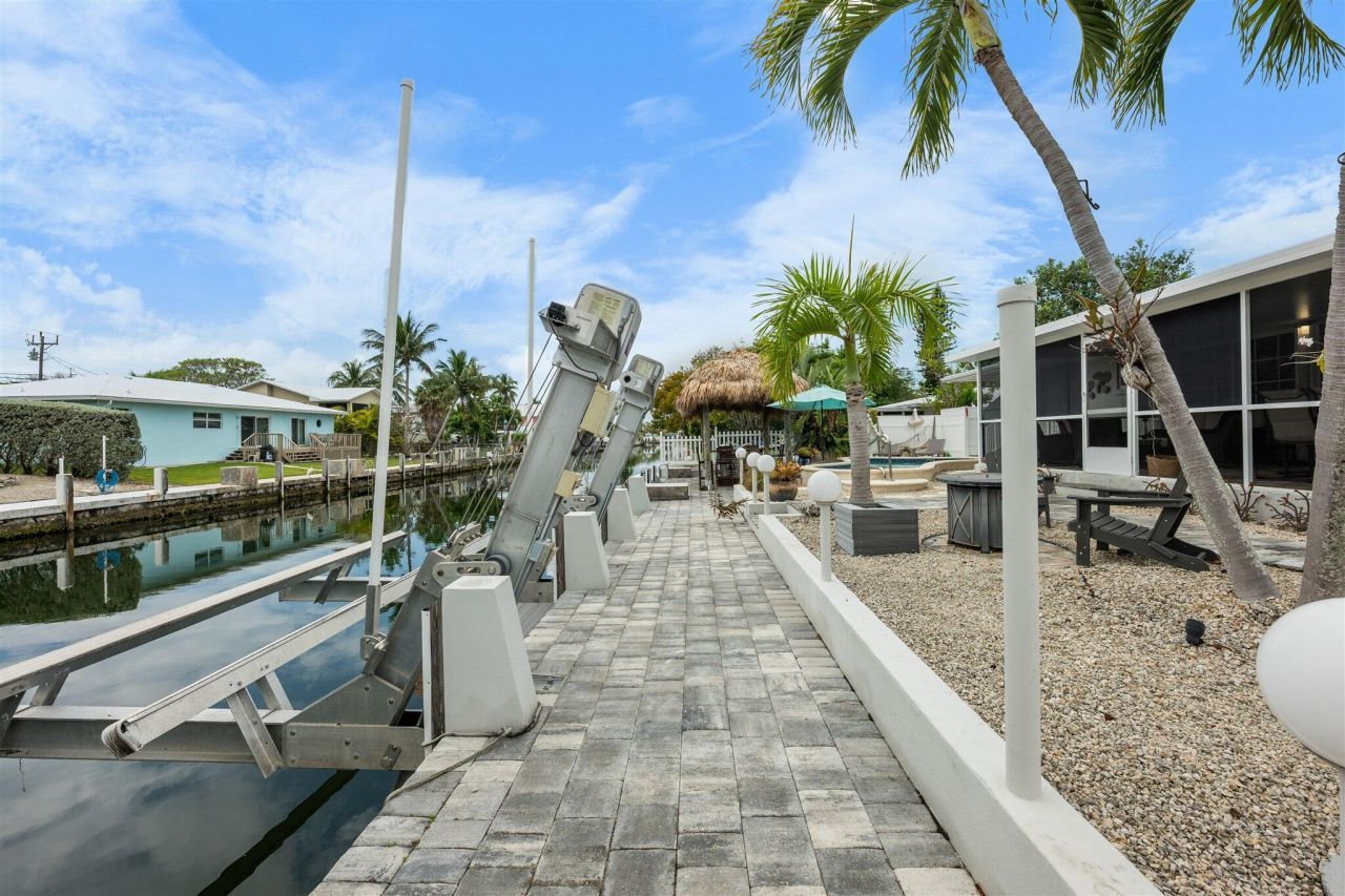 11295 3rd Avenue Gulf, Marathon, FL 33050 Photo