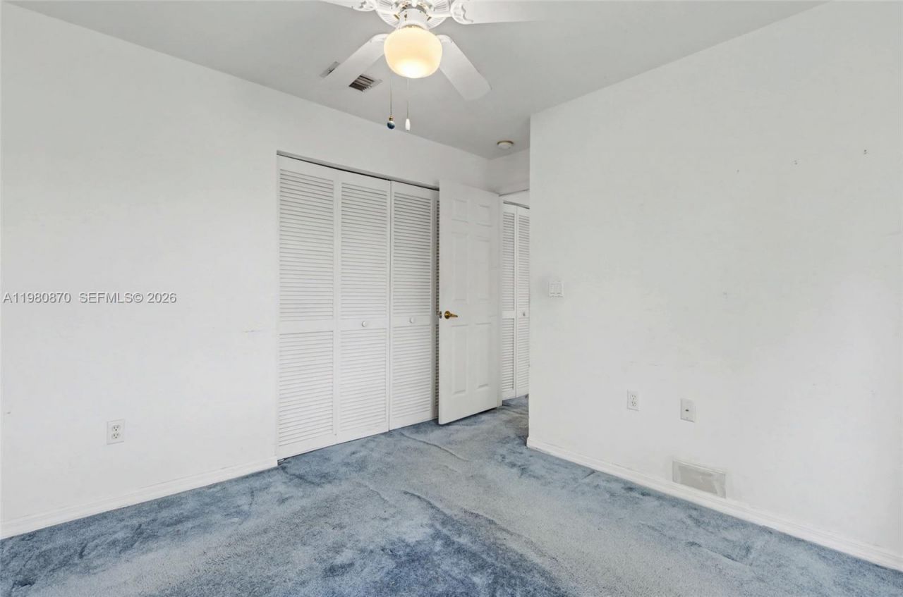 1550 N Trafalgar Cir, Hollywood, FL 33020 Photo
