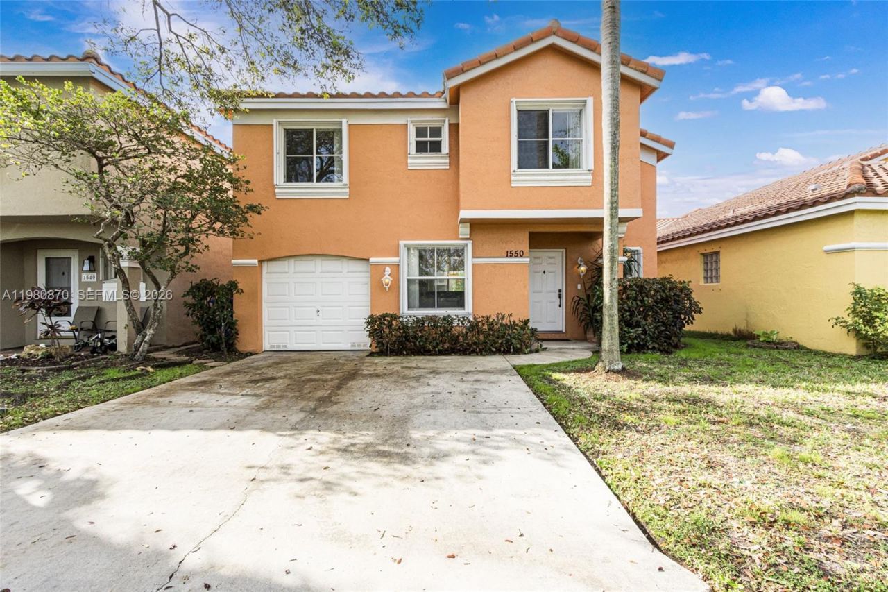 1550 N Trafalgar Cir, Hollywood, FL 33020 Photo