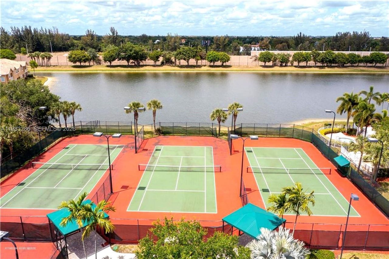13311 SW 42nd St, Miramar, FL 33027 Photo