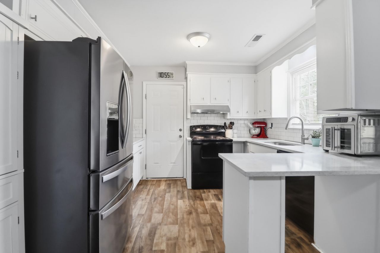 123 Foxborough Road Photo 16