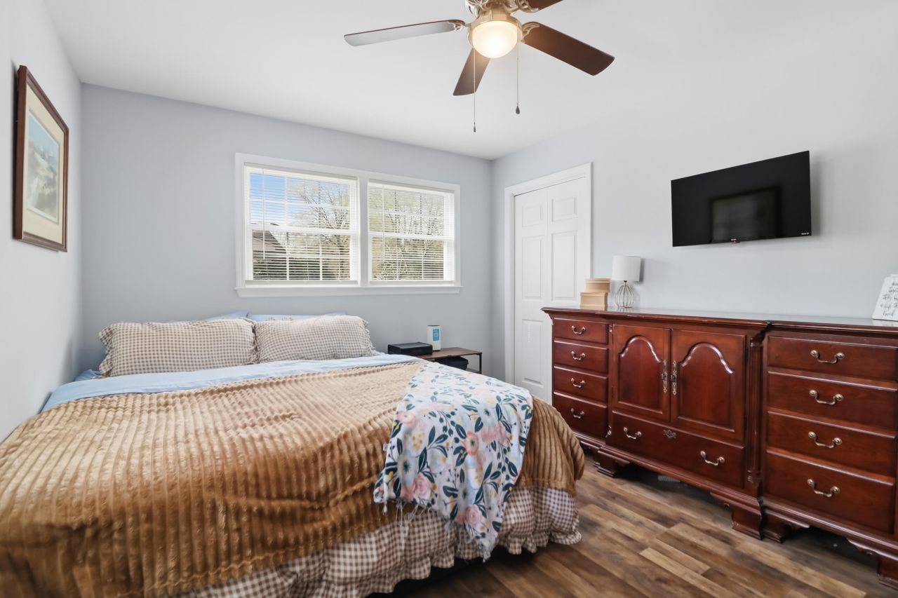 123 Foxborough Road Photo 21