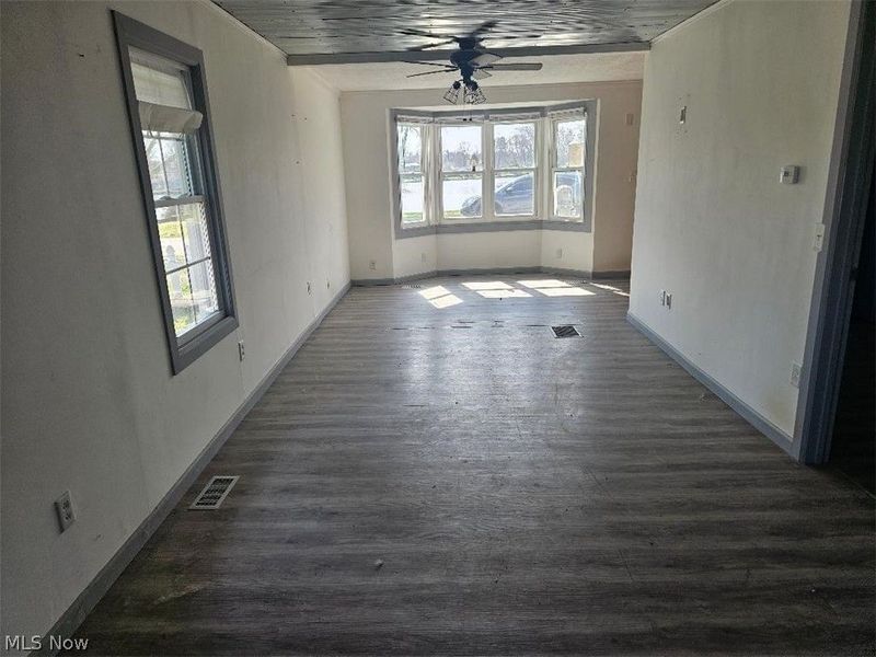 27292 Lake Front Drive, Beloit, OH 44609 Photo 3