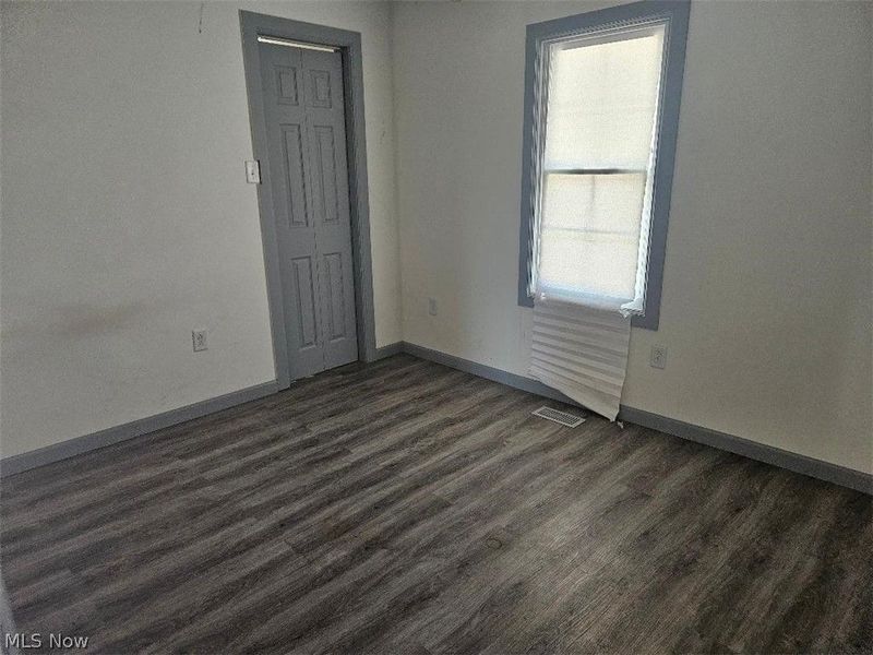 27292 Lake Front Drive, Beloit, OH 44609 Photo 9